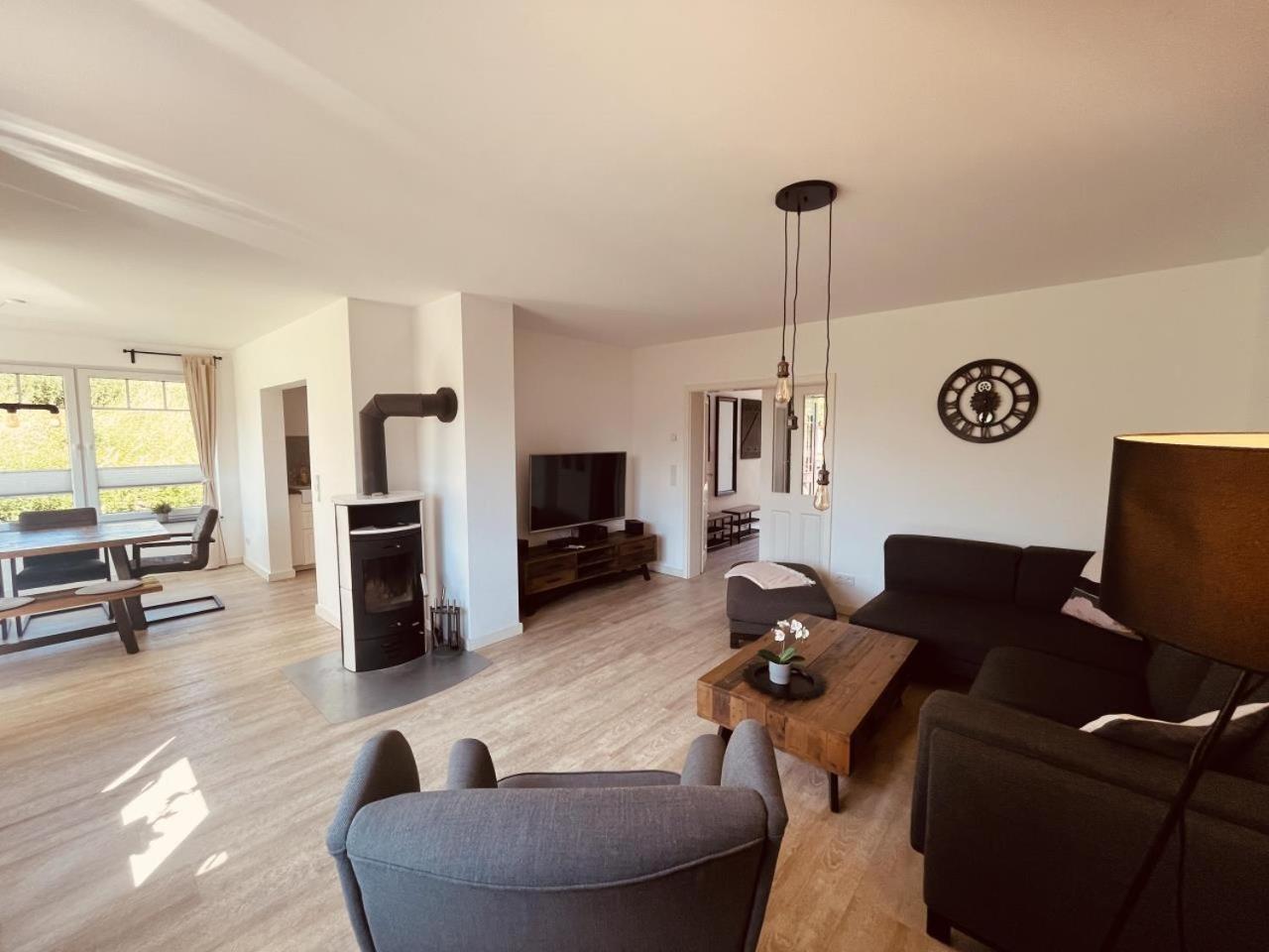 Ferienhaus Svea In בורן מראה חיצוני תמונה